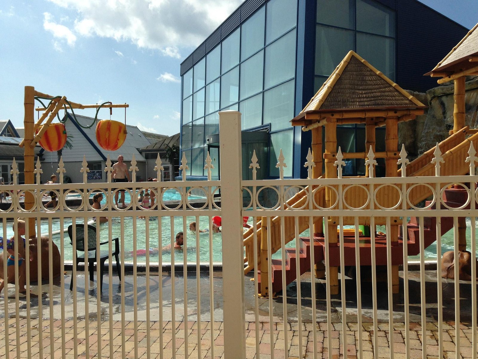 Heated Outdoor pool - swimming pool at Aquadome Rødby