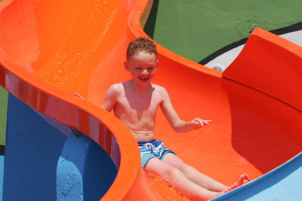 Kids tower water slides - water slide at Acqua Plus