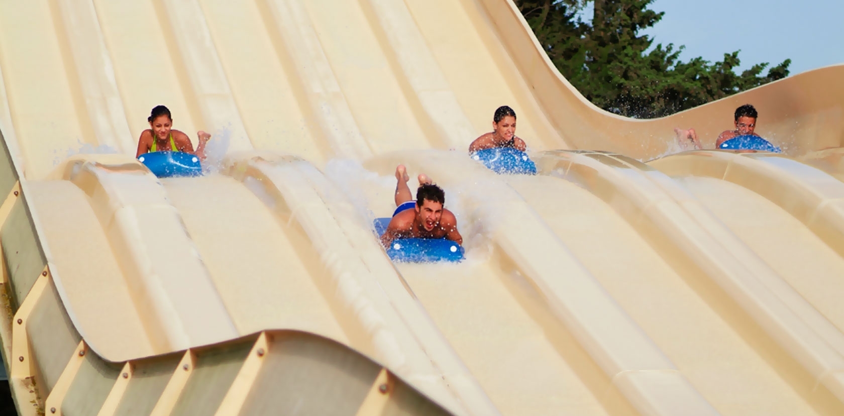 6lane Mat Racer - water slide at Fasouri Watermania