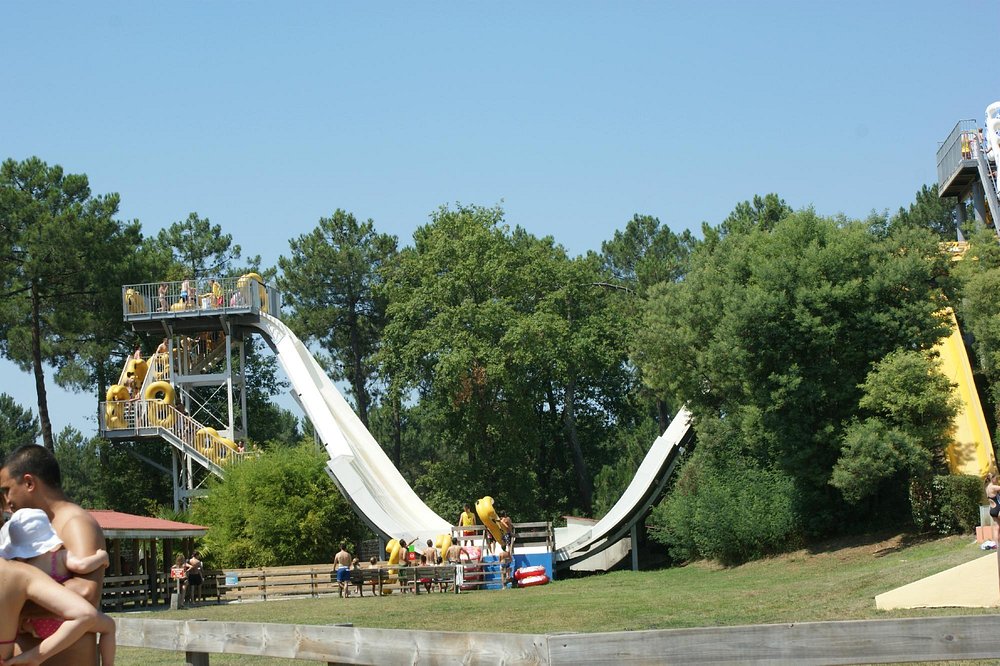 The Wave - water slide at Aqualand Bassin D’Arcachon