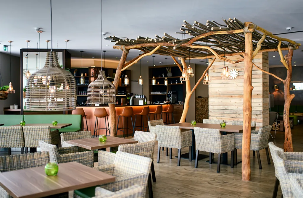 Elbauen Restaurant - restaurant (bistro) at Nemo Magdeburh