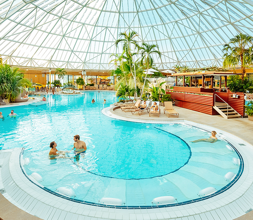 Tropical Spa Pool - swimming pool at Therme Erding
