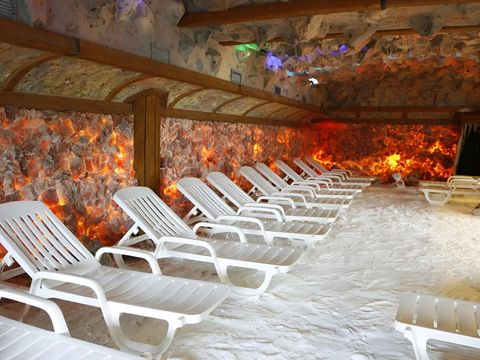 Graduation Tower - wellness area at Tropicana Wisła 