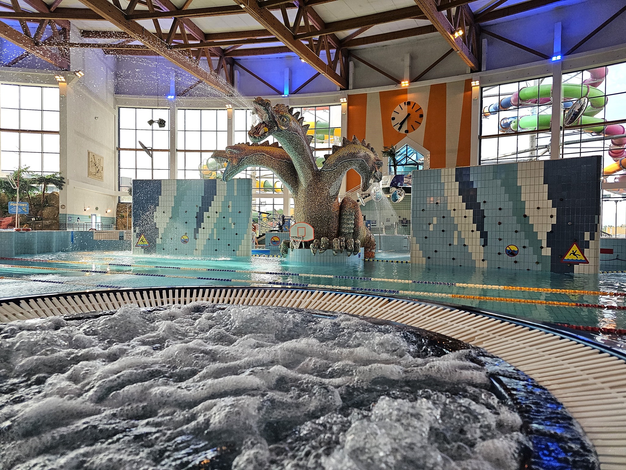Jacuzzis - swimming pool at Aquapark Kraków
