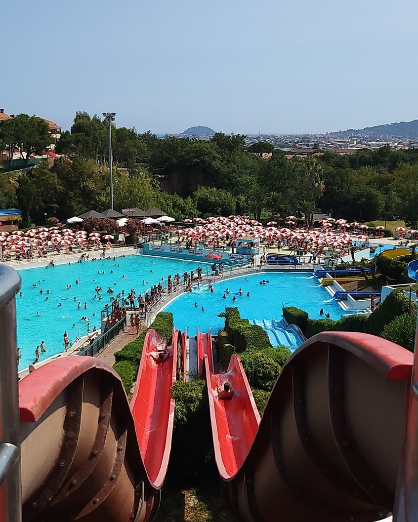 Kamikaze - water slide at Le Caravelle Water Park