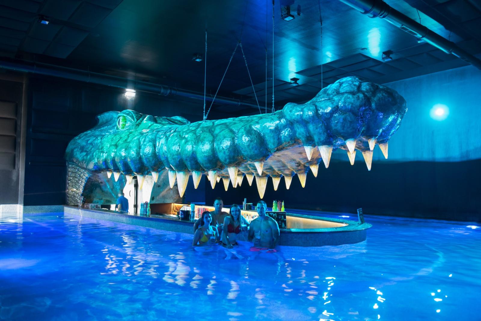 Crocodile cave bar - restaurant (bistro) at Aquacolors