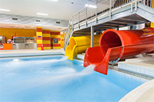 Yellow Water Chute - water slide at Aquacentrum Šutka