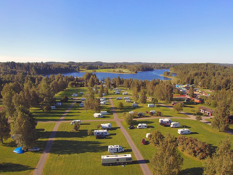 Camping & Small Cottages - service area at Visulahti Dinosauria 