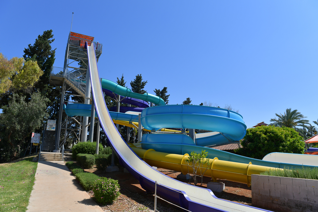 Kamikaze Slide - water slide at Fasouri Watermania