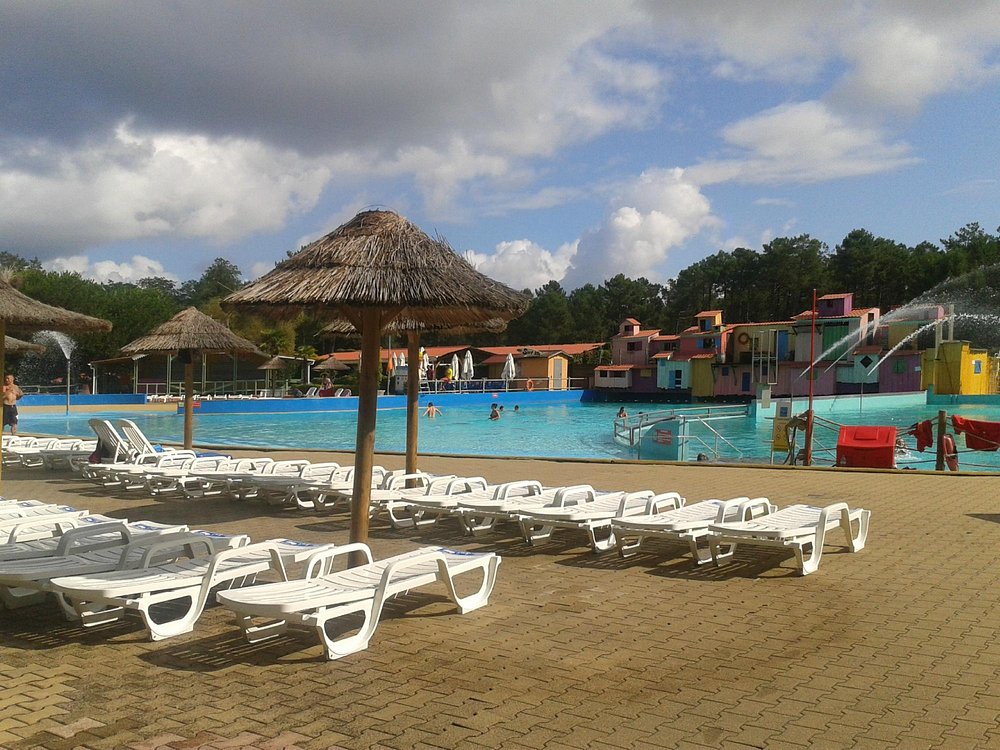 Surf-Beach - swimming pool at Aqualand Bassin D’Arcachon