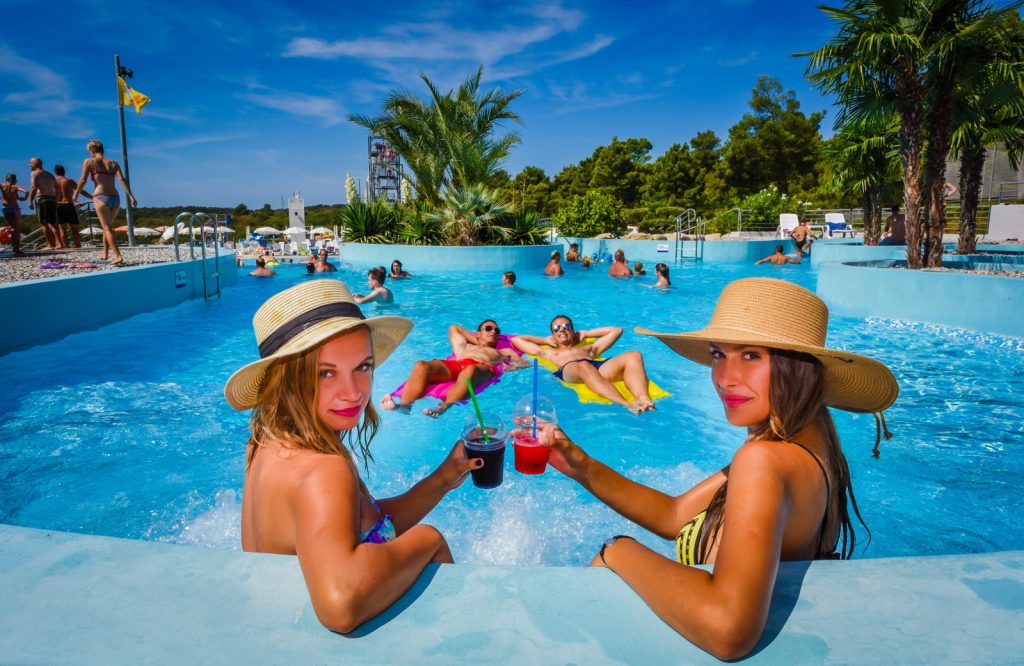 Cocktails and More - restaurant (bistro) at Istralandia