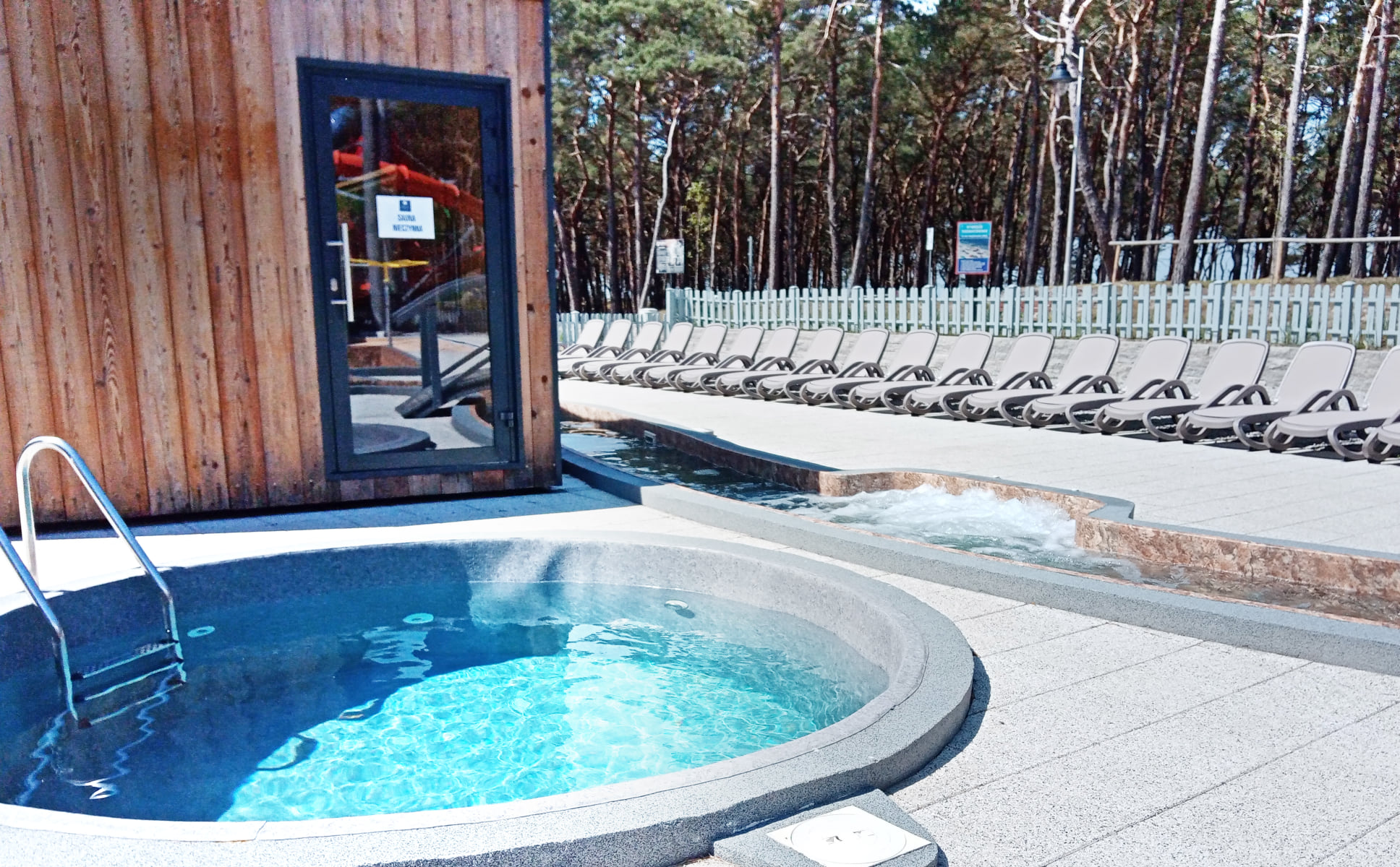 Bath SPA Outdoor - wellness area at Aquapark Zalewski