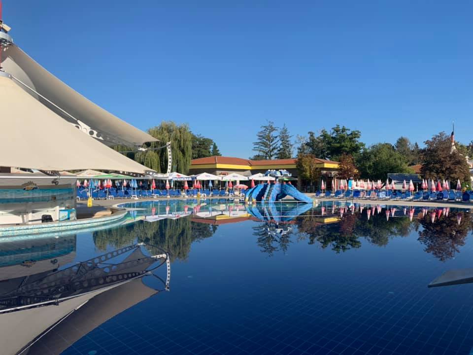 Main Pool - swimming pool at Ovoshtnik Water Land
