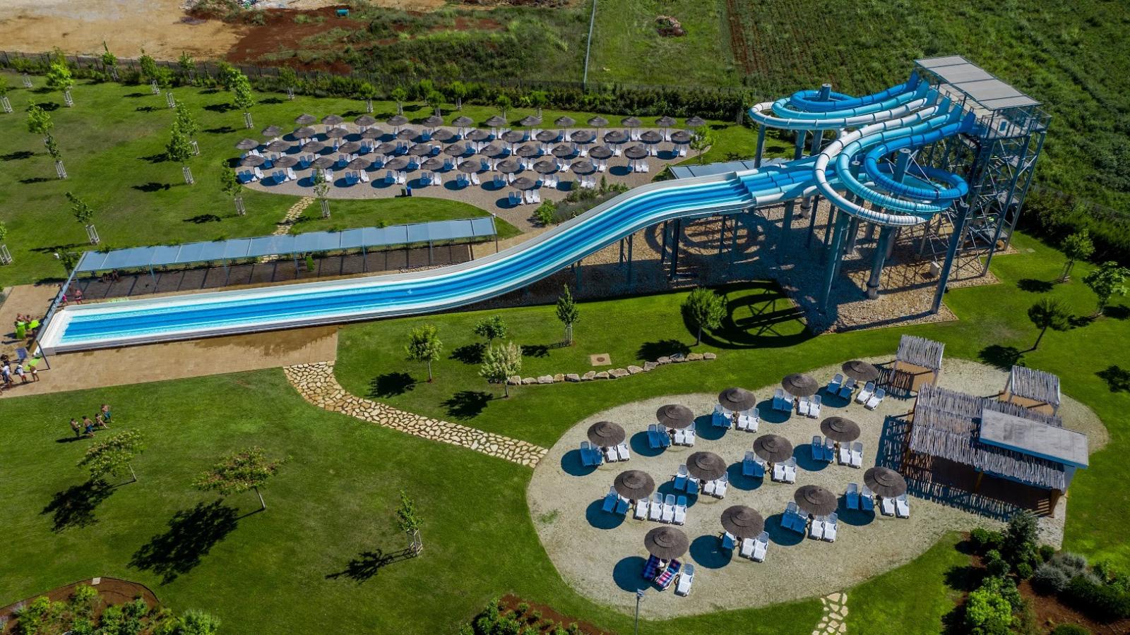 Windigo - water slide at Aquacolors