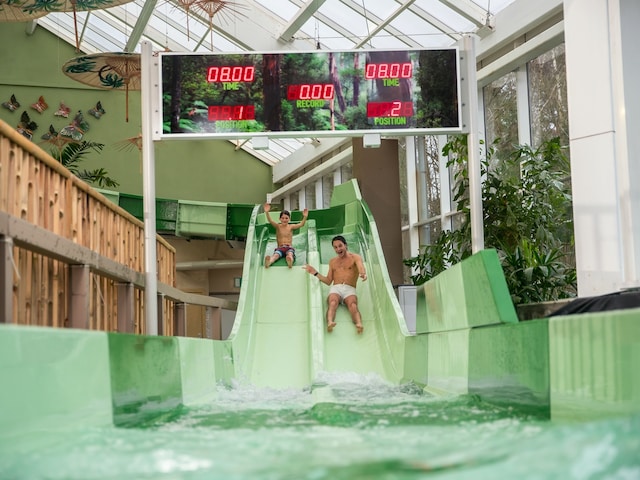 Duo Racer - water slide at Center Parcs Les Ardennes