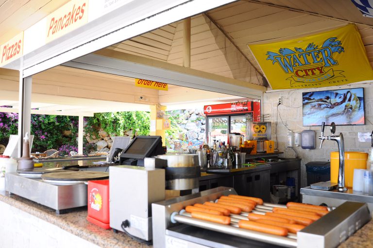 Hot Dog, Ice Creams - restaurant (bistro) at Watercity Anopolis