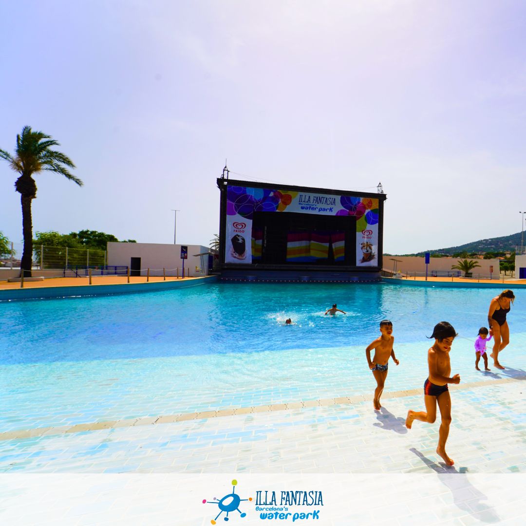 Wave Pool - swimming pool at Illa Fantasia