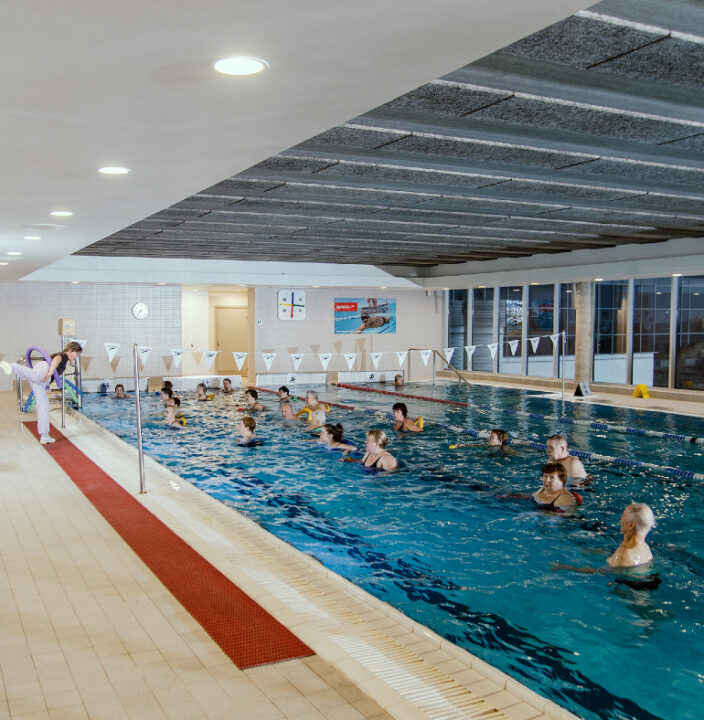 Swimming Pool - swimming pool at Pärnu Tervise Paradiis