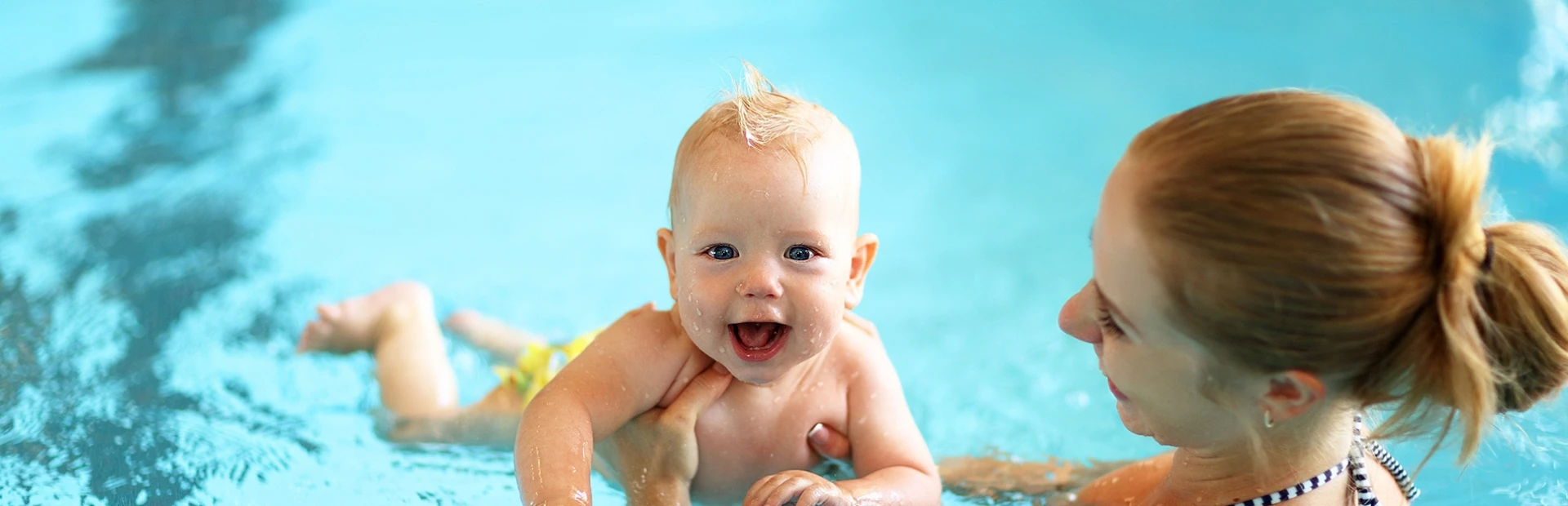 Swimming for babies and toddlers - service area at Aura Keskus