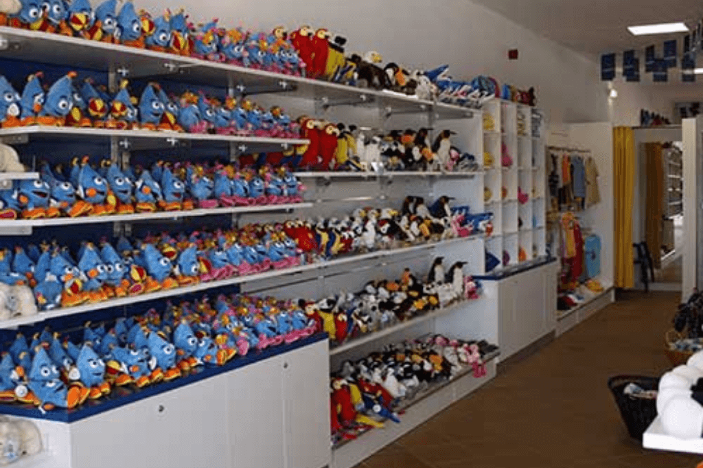 Shop  - store at Aquashow Park