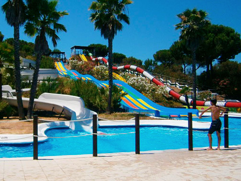 Zig Zag - water slide at Aquopolis Cartaya