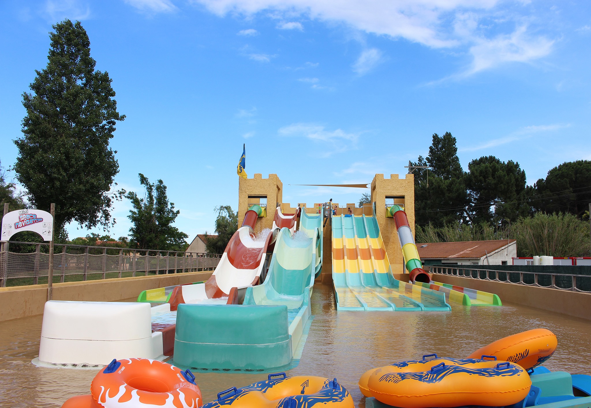 Adventure Kids - water slide at Aqualand Saint-Cyprien 