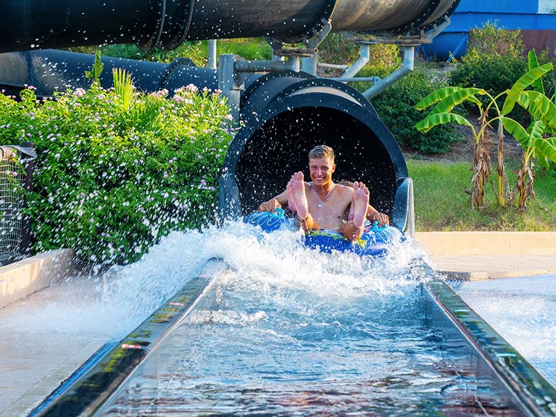 Black Hole - water slide at Aquopolis Torrevieja