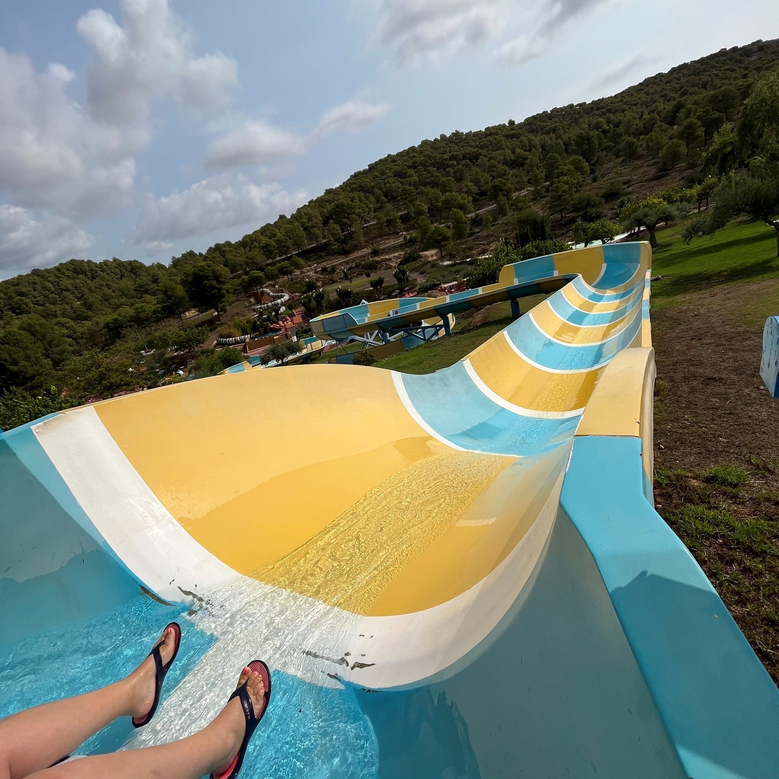 Rapid River - water slide at Aqualeón 