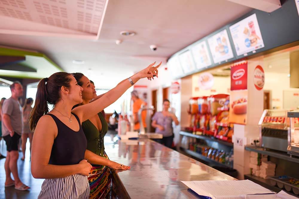 Snack Bar - restaurant (bistro) at Aquashow Park