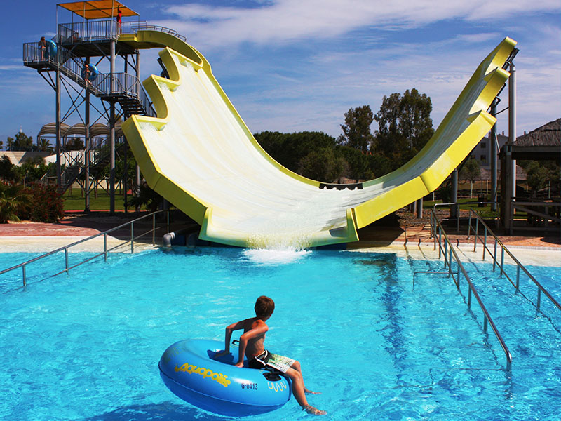 Boomerang - water slide at Aquopolis Costa Daurada