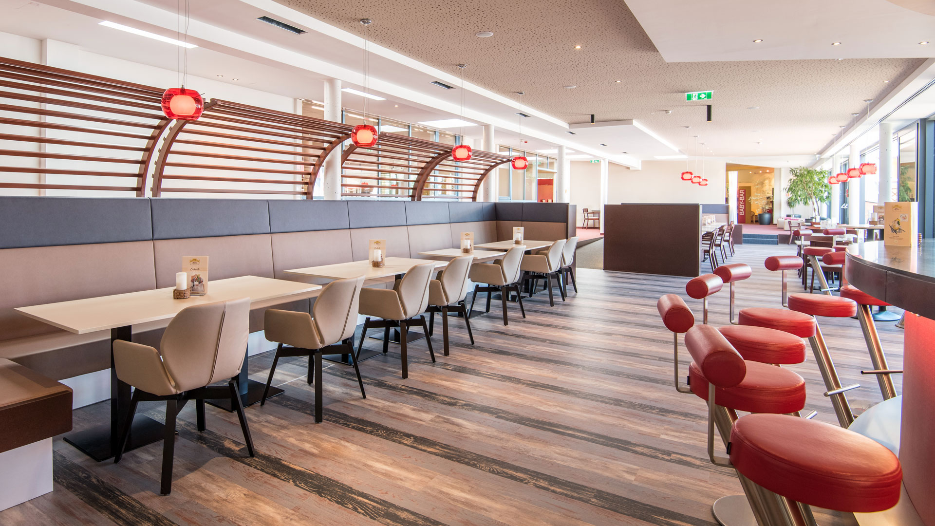 Restaurant - restaurant (bistro) at H2O Hotel-Therme-Resort