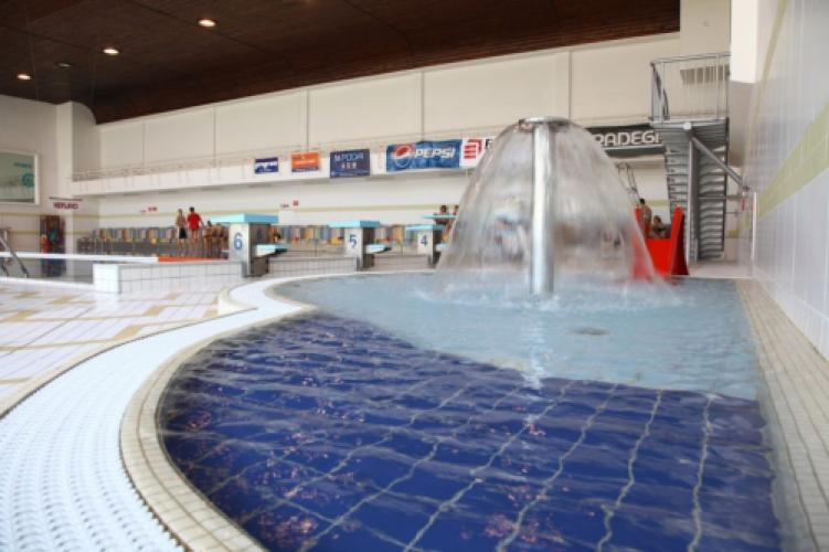 Indoor Children"s Paddling Pool - swimming pool at Vodni Svet Sareza
