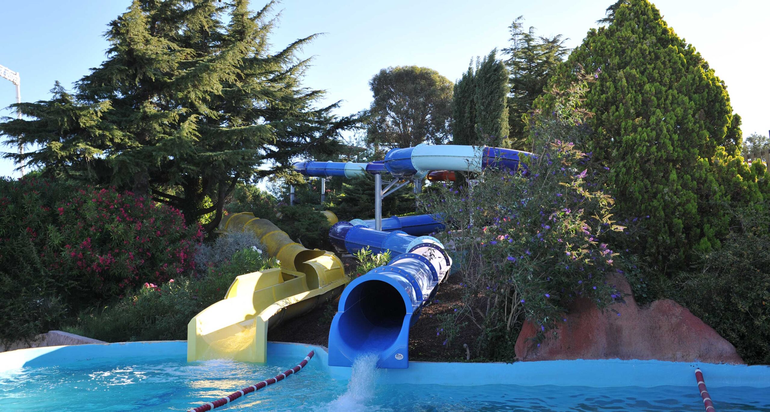 Anaconda - water slide at Aqualand Fréjus