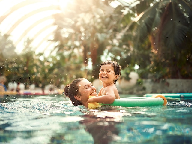 Swimming for Kids - service area at Center Parcs Park Zandvoort: Baby Swimming
3-18 months