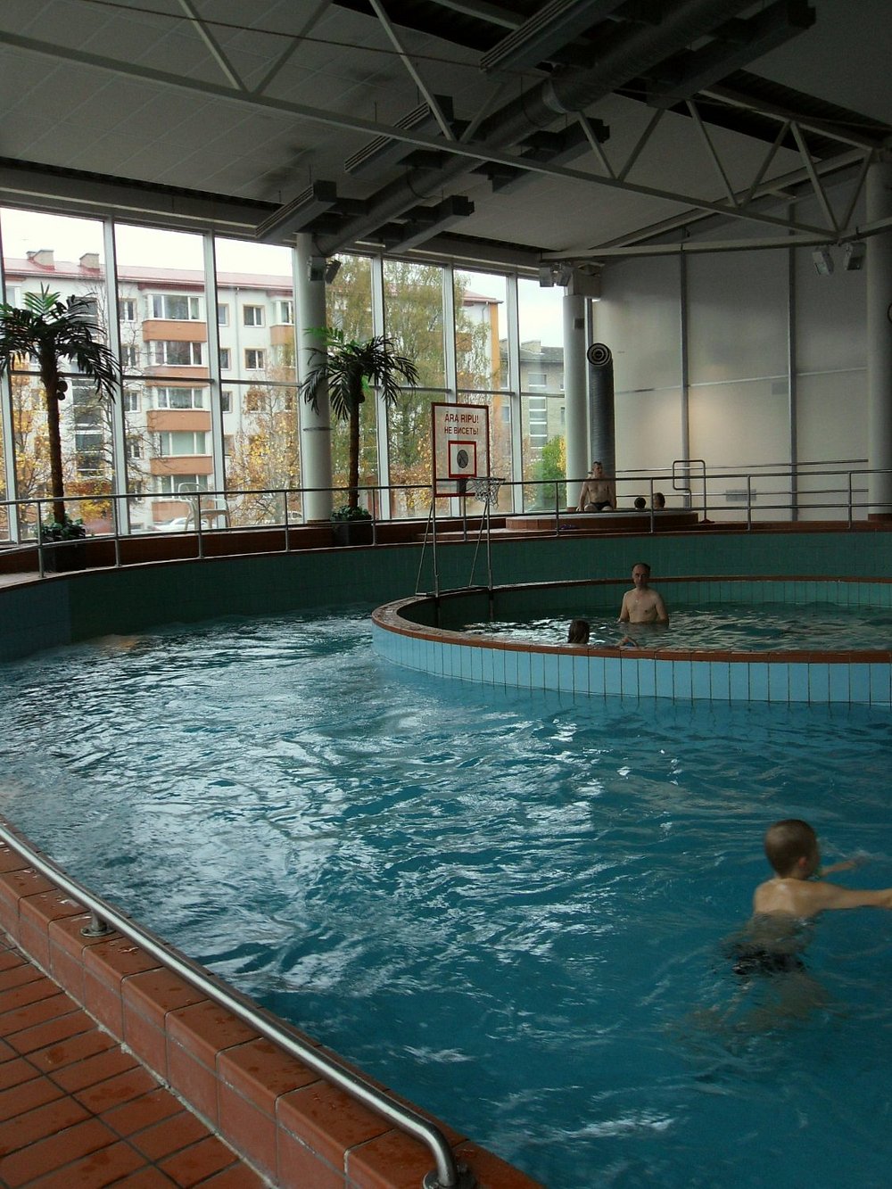 Water cannon and water basketball - activity zone at Aura Keskus