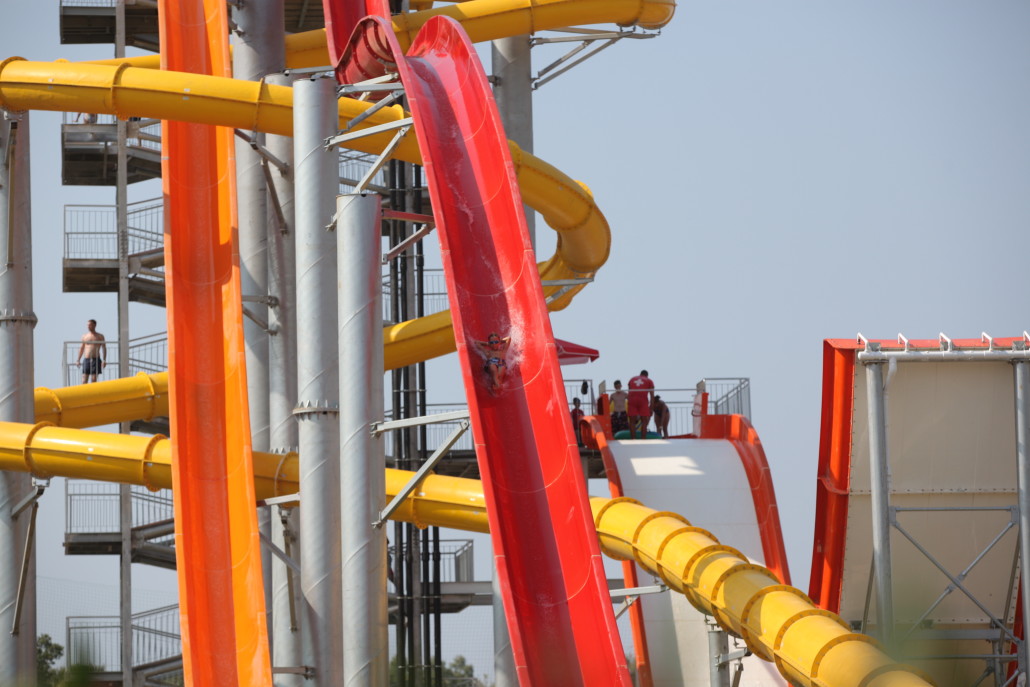 Giants of Terror - water slide at Acqua Plus
