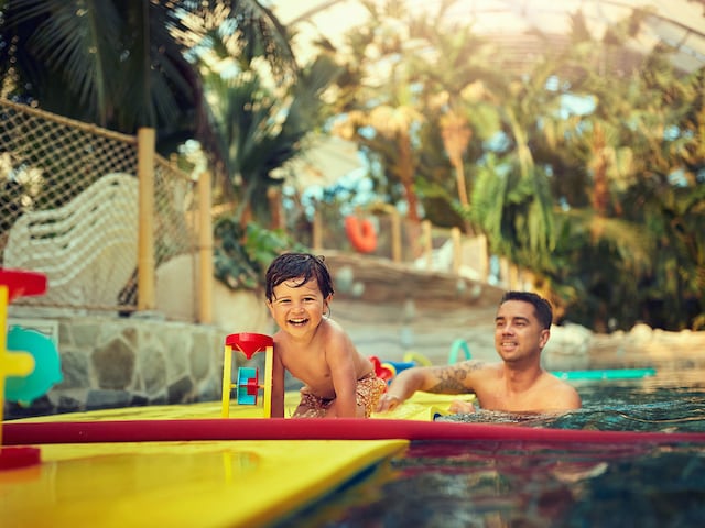 Baby Swimming - service area at Center Parcs Les bois francs: Baby swimming