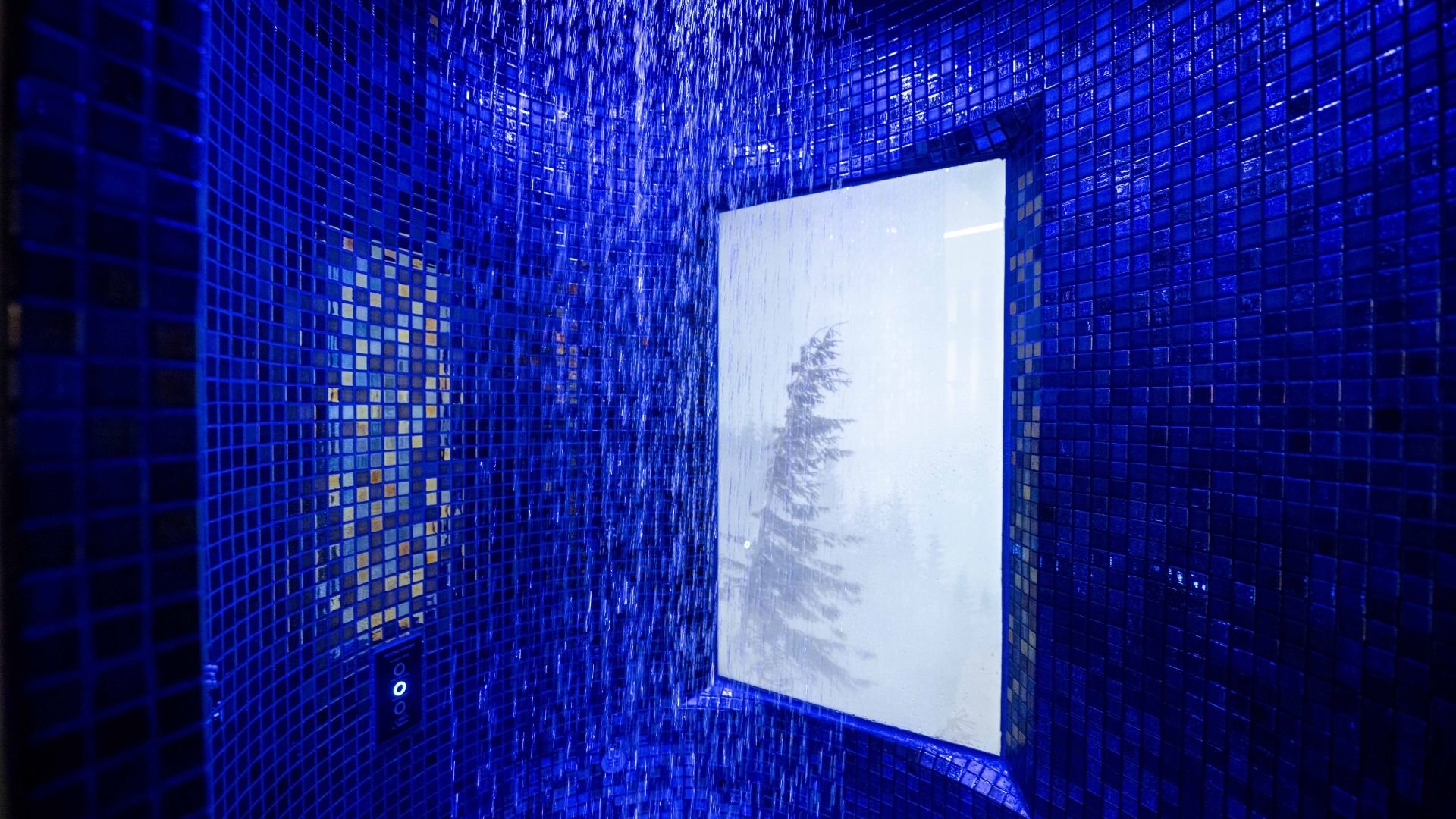 Showers Of Sensations - wellness area at Aquapark Fala Łodz