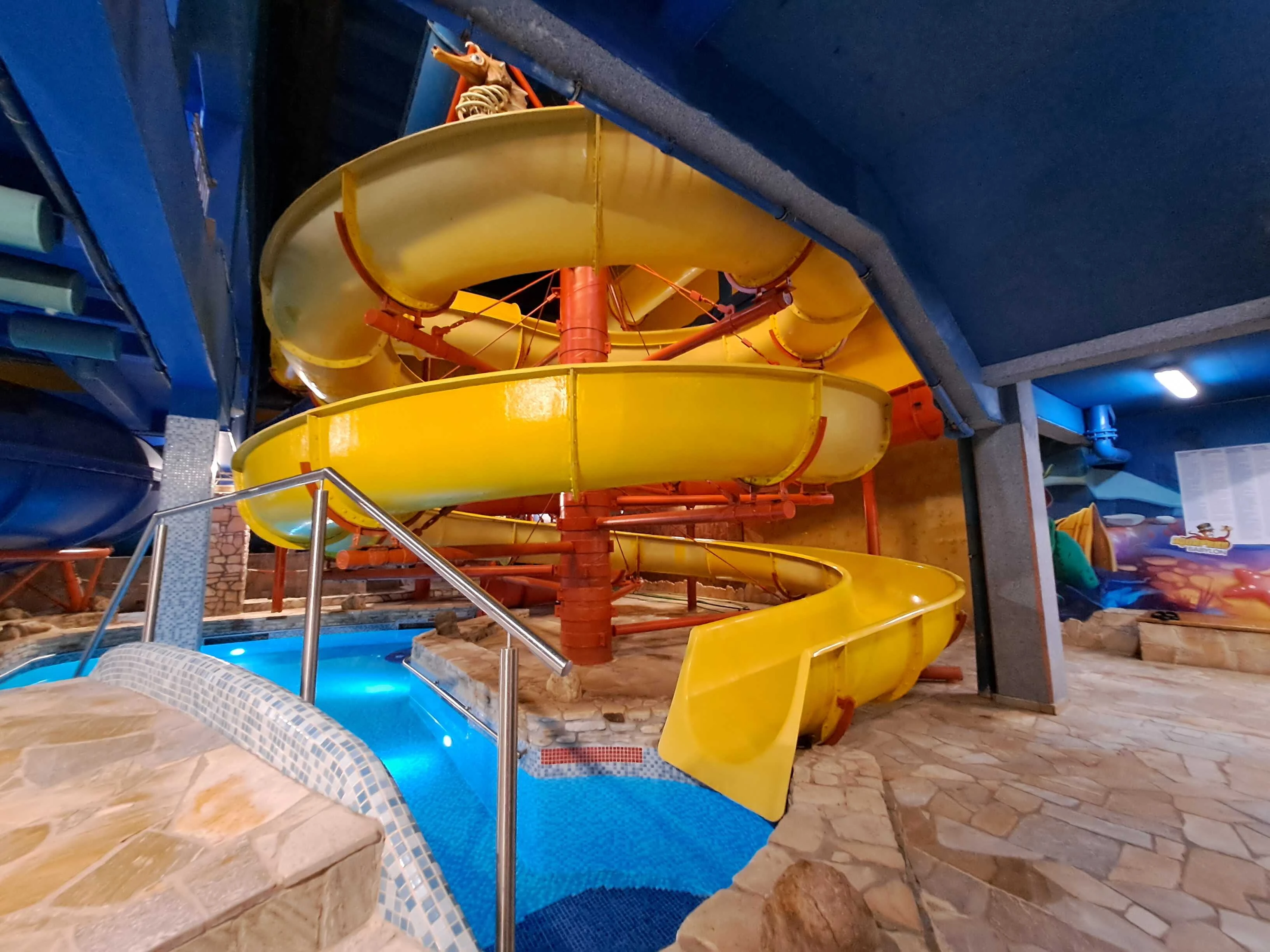  Anaconda  - water slide at Centrum Babylon