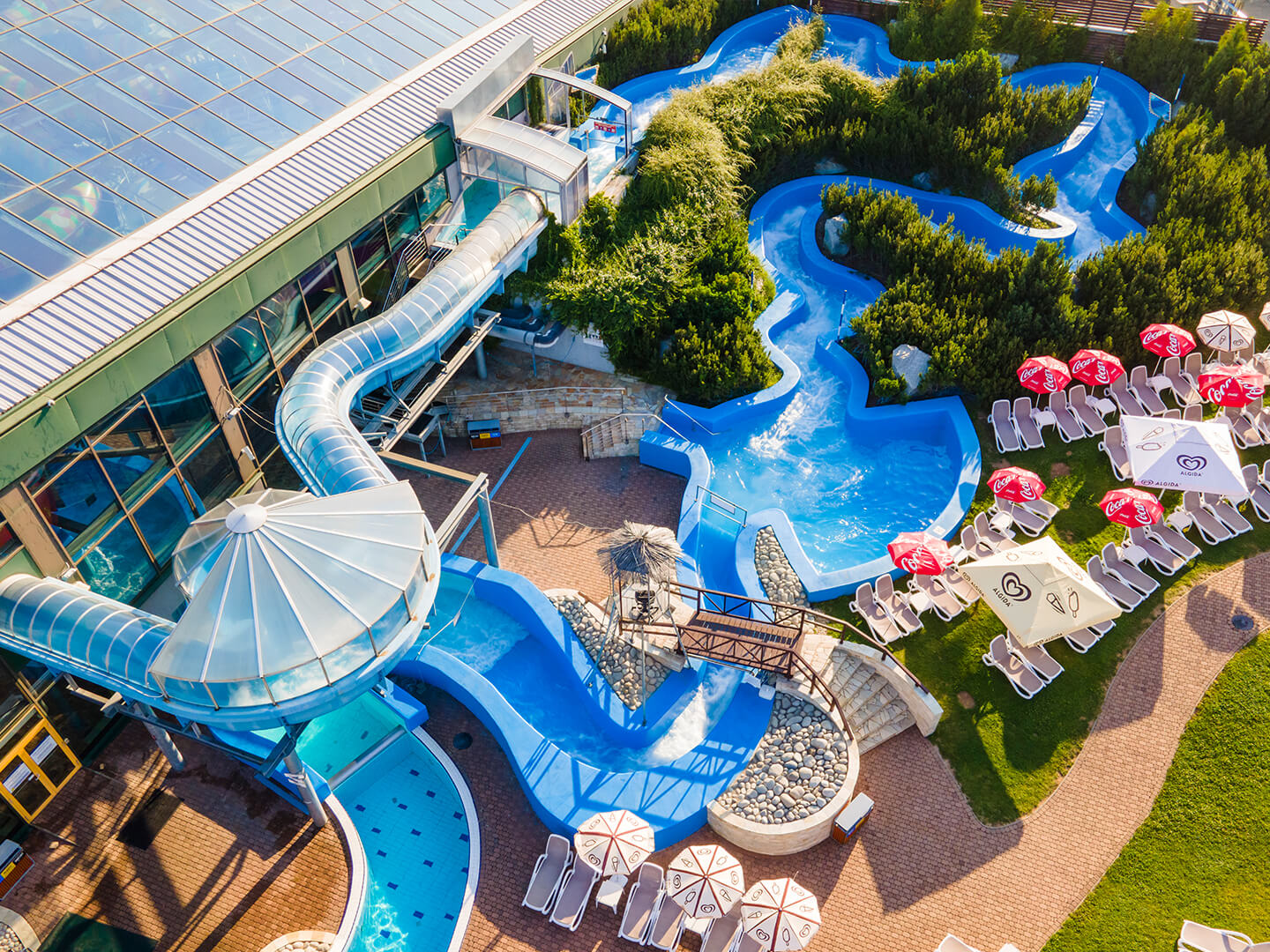 Wild River (outdoor) - swimming pool at Aquapalace Prague