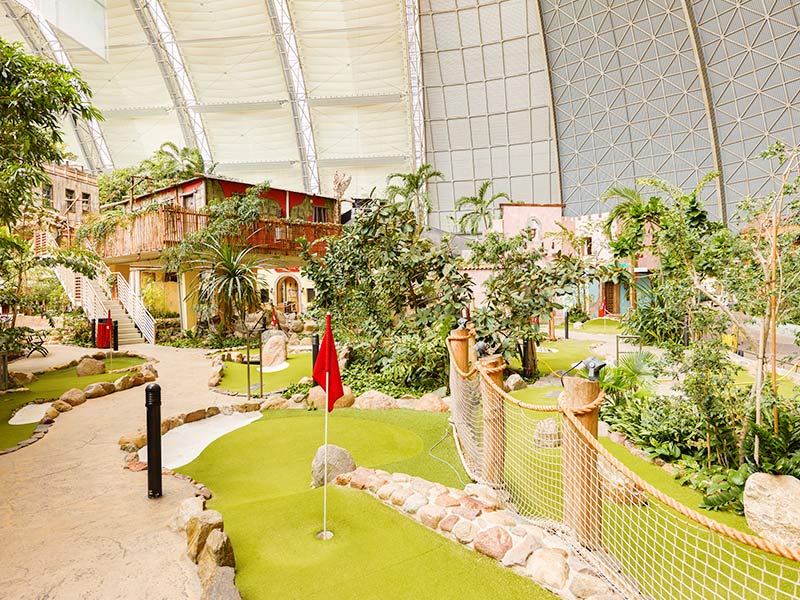 Minigolf - activity zone at Tropical Islands