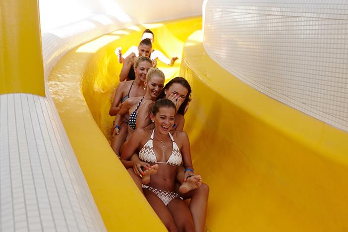 Yellow Slide - water slide at Aquacentrum Šutka