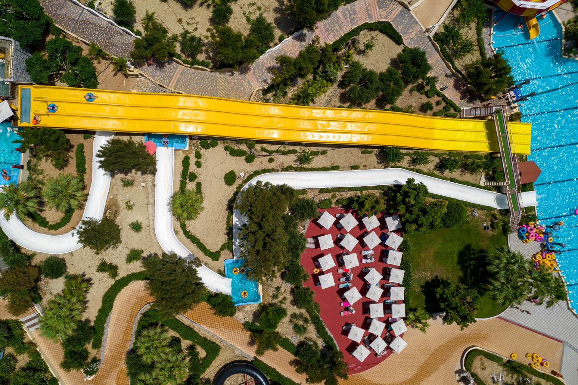 Hyper Race - water slide at Watercity Anopolis