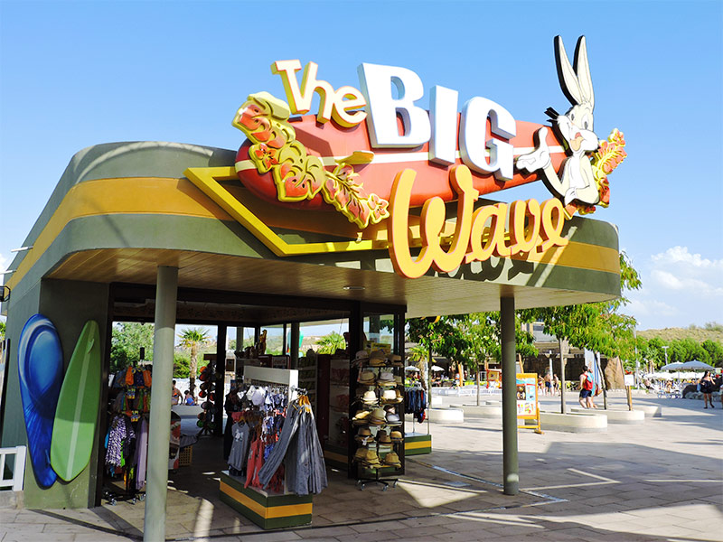 The Big Wave - store at Parque Warner Beach