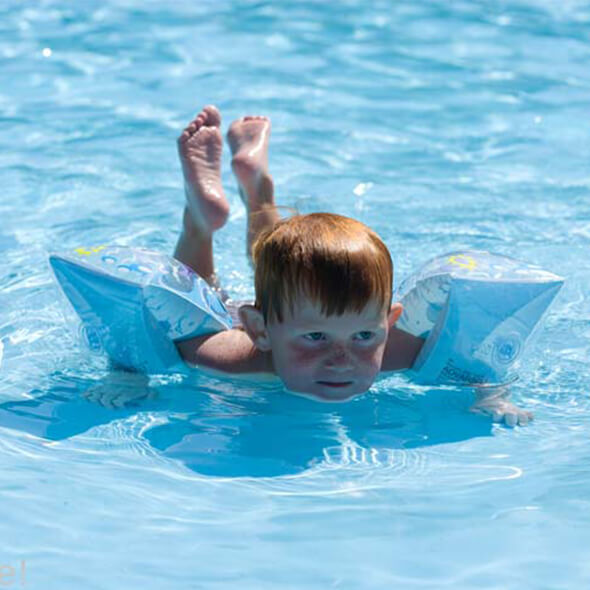 Children"s pool - swimming pool at Vandland 