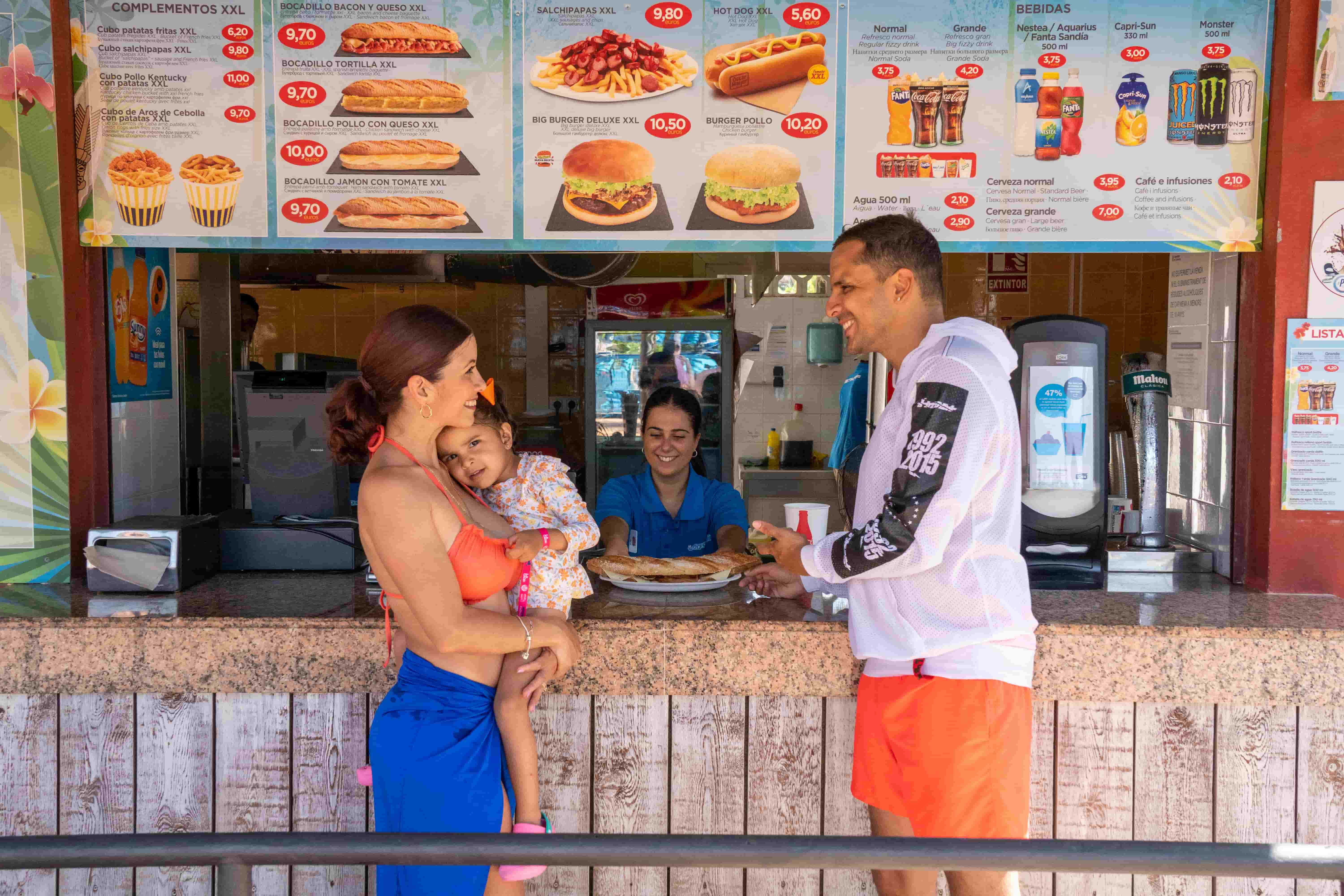 The Big Wave XXL - restaurant (bistro) at Aquopolis Costa Daurada