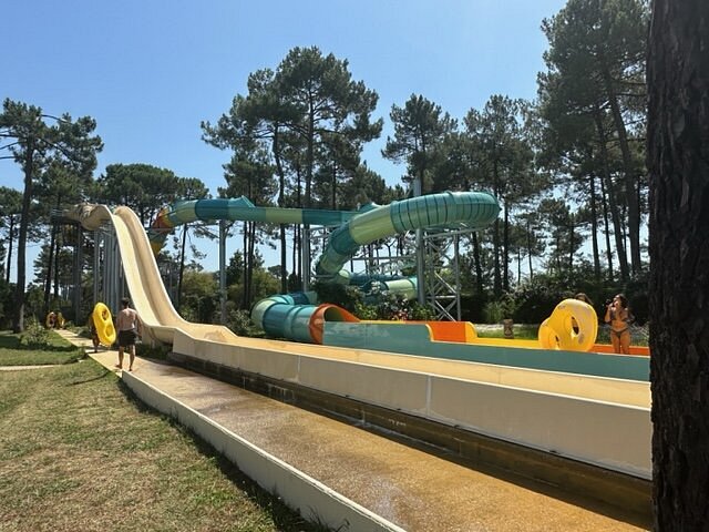 Indian Viper - water slide at Aqualand Bassin D’Arcachon