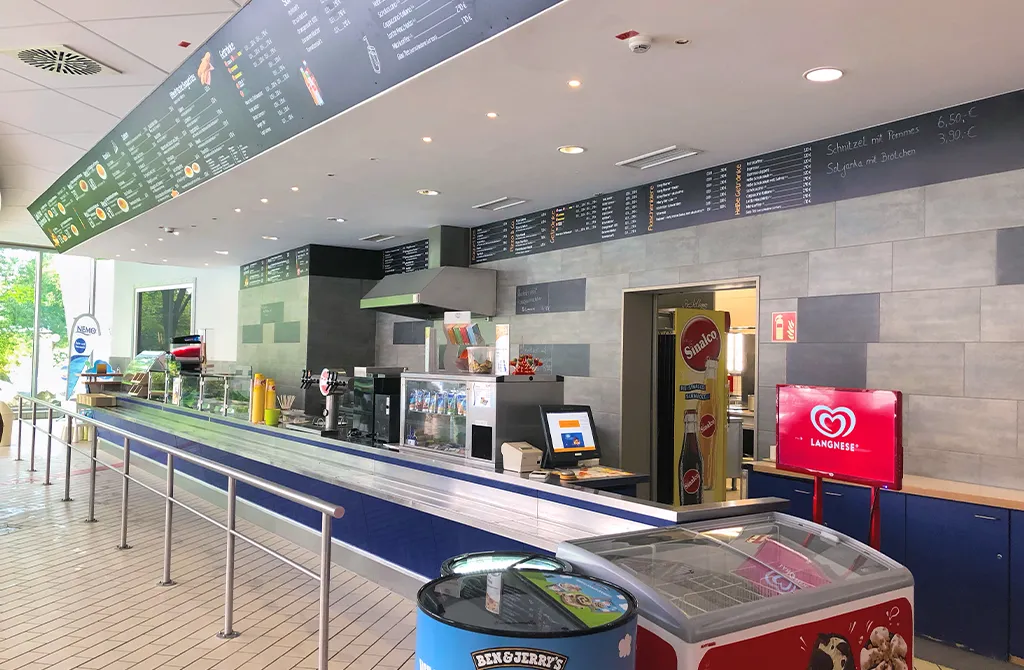 Poolside Restaurant - restaurant (bistro) at Nemo Magdeburh