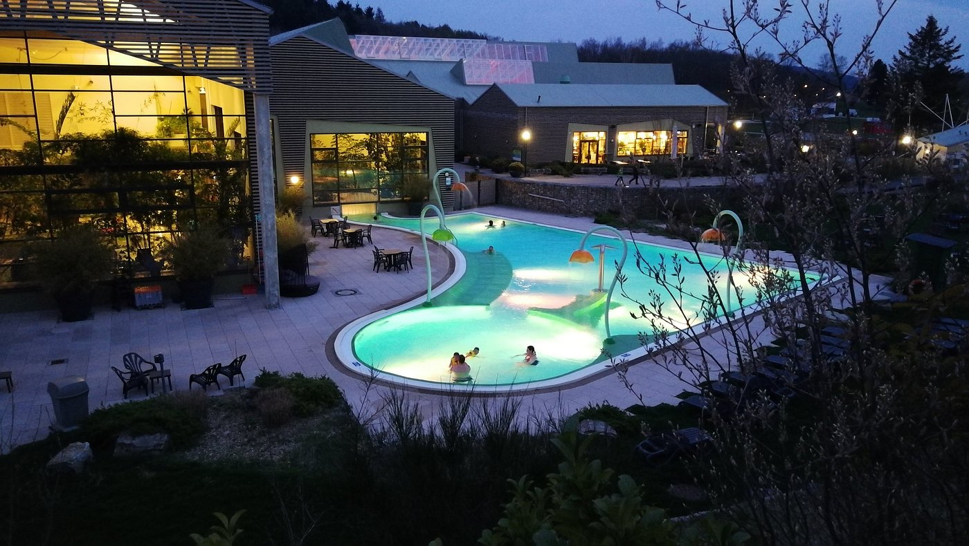 Hot tubs - swimming pool at Center Parcs Park Bostalsee