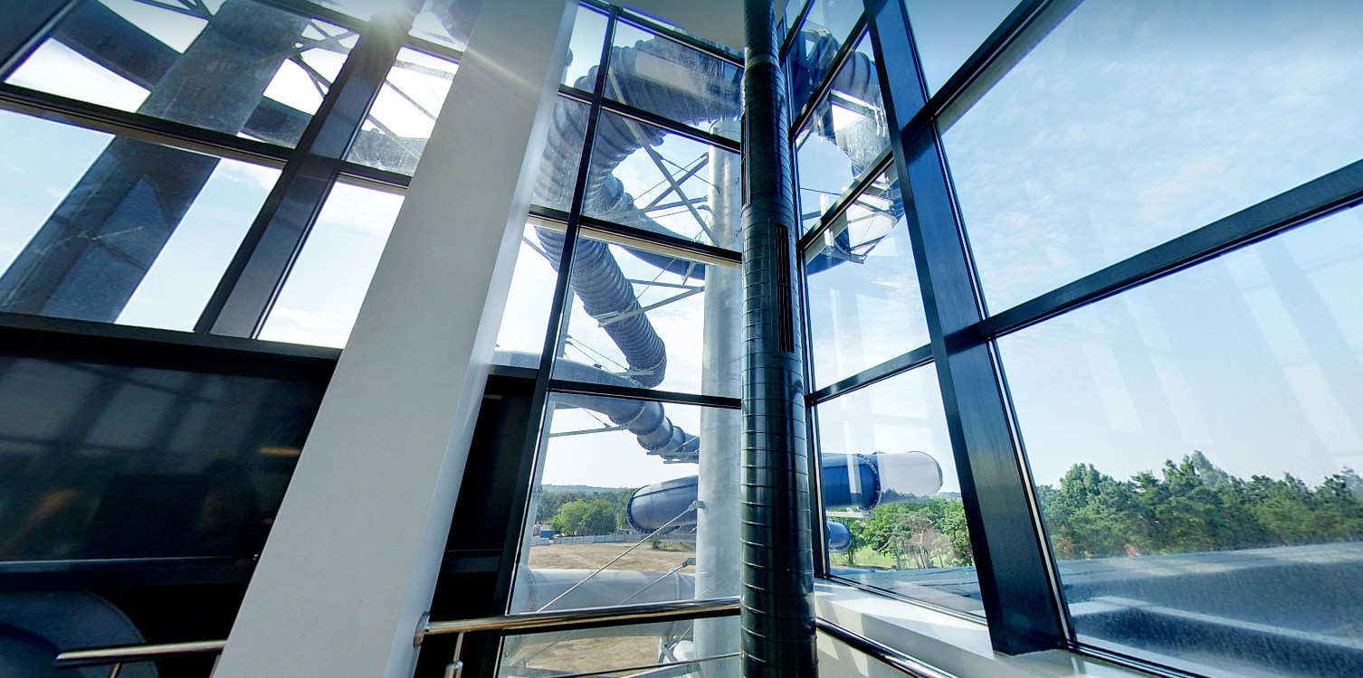 90-Meter Slide - water slide at Aquapark Zielona Góra